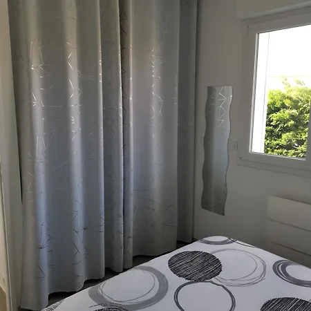 La Caza Cozy 라테스트드뷔크